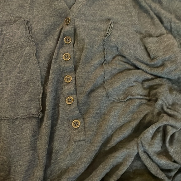 New Anthropologie Pilcro Cooper Draped Henley Top Size Medium Slate Grey Anthro - Picture 6 of 6